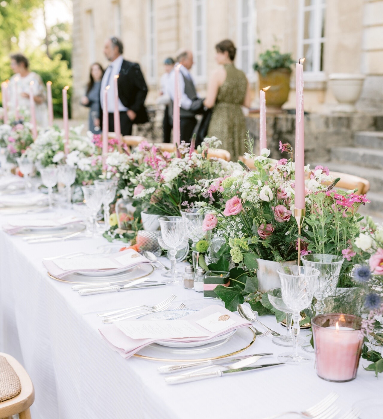 Wedding floristry for a destination wedding