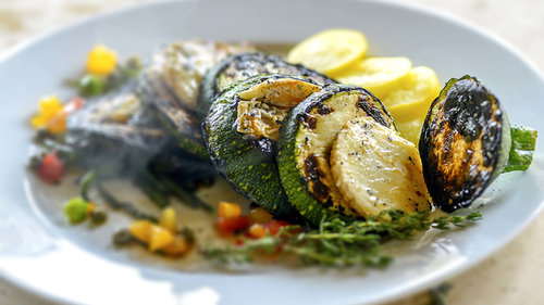 Seasonal vegetarian plate